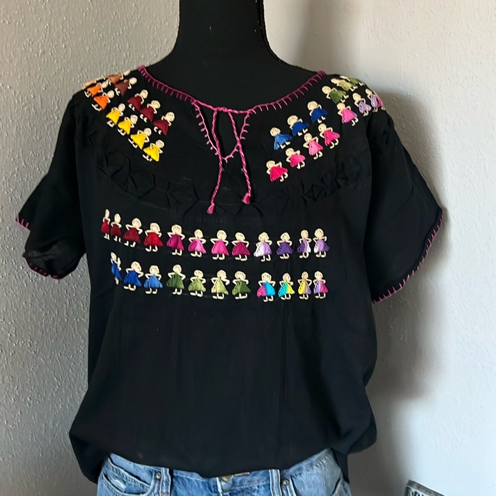 Hand Woven Blouse made in Merida Yucatan for Women’s size medium color Black